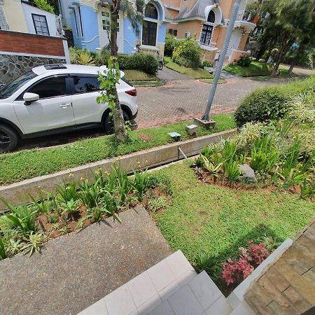 Villa Panda H Kota Bunga Puncak Cinengangirang Экстерьер фото